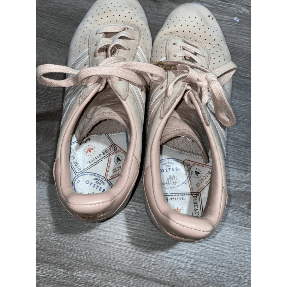 adidas 350 Oyster Holdings Ash Pearl Style DB1976 men’s Size 9, MSRP $130
